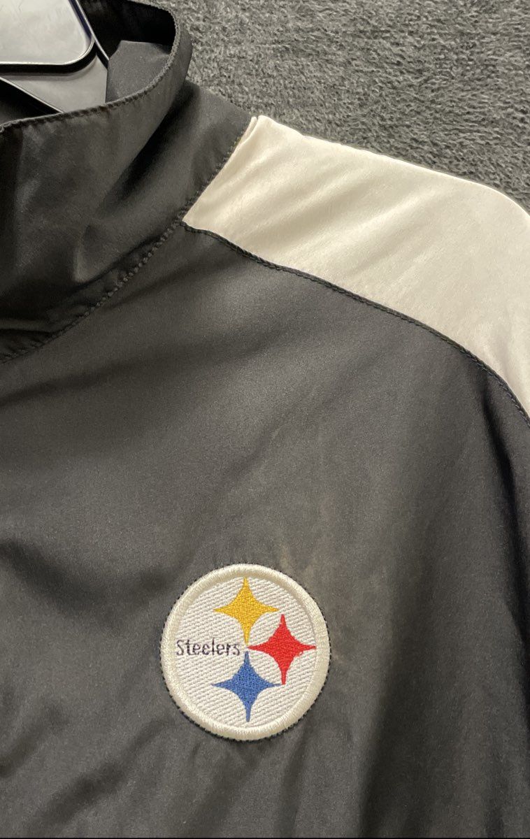 Vintage Y2K Reebok Men's Pittsburgh Steelers Full Zip Windbreaker Jacket Black