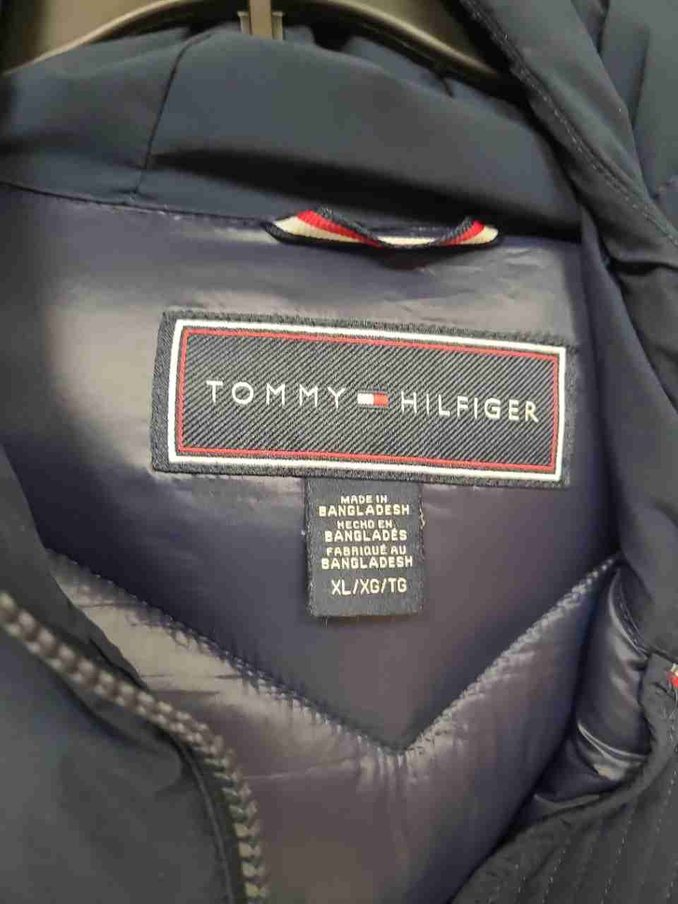 Tommy Hilfiger Women's Navy Blue Chevron Quilted Puffer Jacket Hooded Sz XL