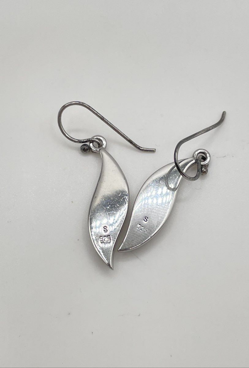 925 Sterling Silver Rhinestone Pavé Curved Leaf-Shaped Dangle Earrings 3.8g