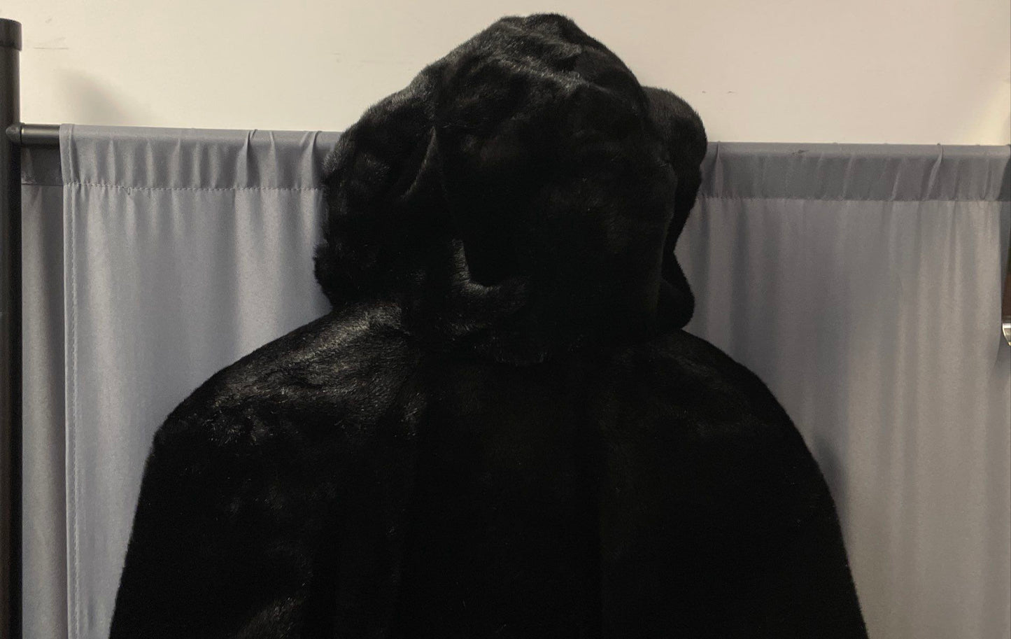 Alpine Studio Women's Black Faux Fur Hooded Long Parka Coat Jacket Sz M
