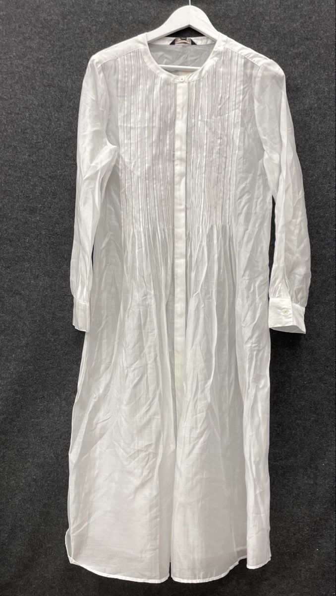 Banana Republic Women's White Pintuck Pleat Long Sleeve Tunic Blouse NWT Sz M