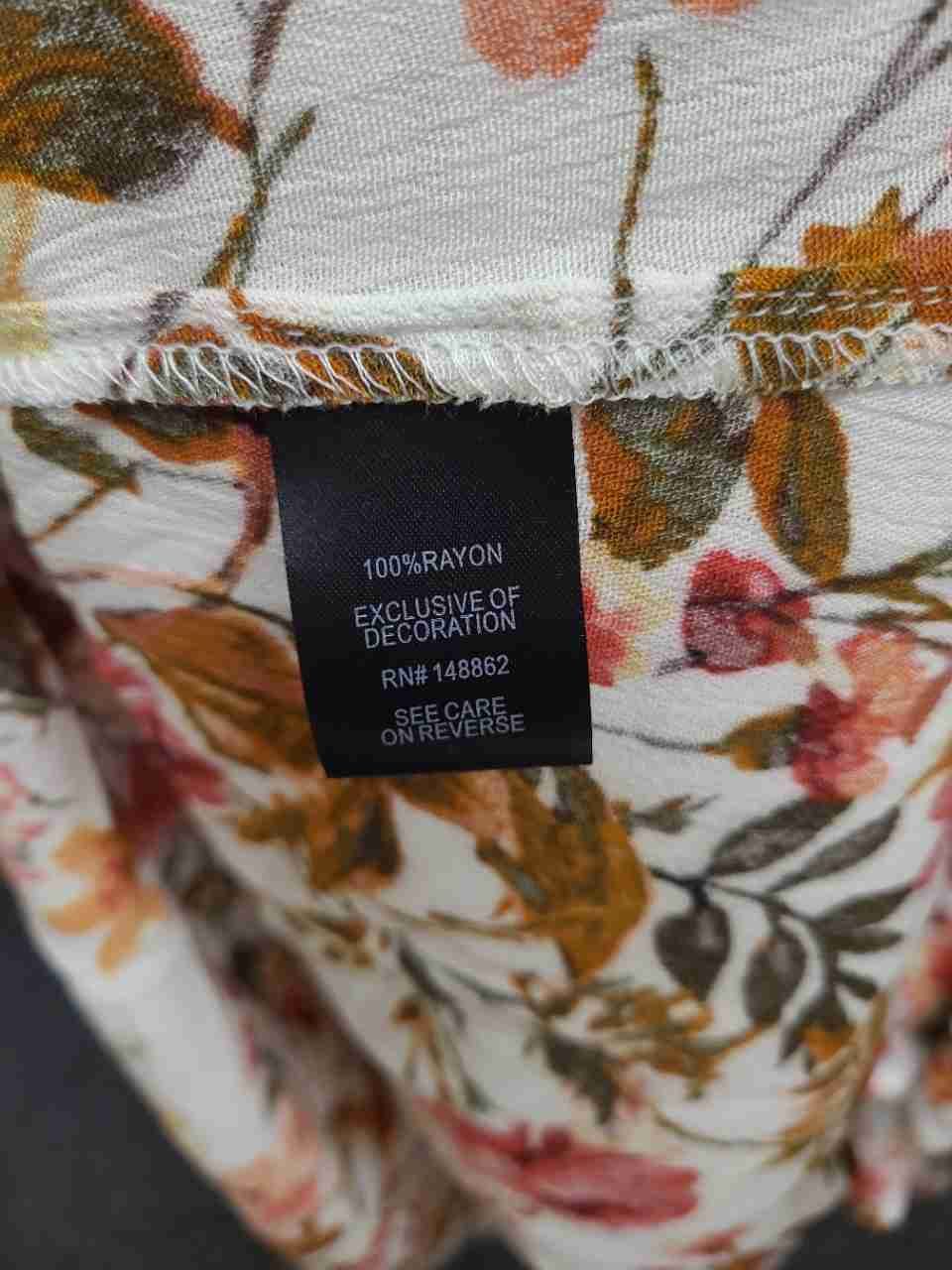 Torrid Women's White Floral Crinkle Gauze Lace Up Crochet Trim Blouse NWT Sz 3X