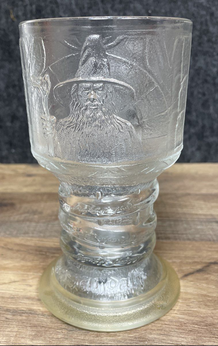 Vintage 2001 Burger King LOTR Fellowship of the Ring Gandalf Light Up Goblet