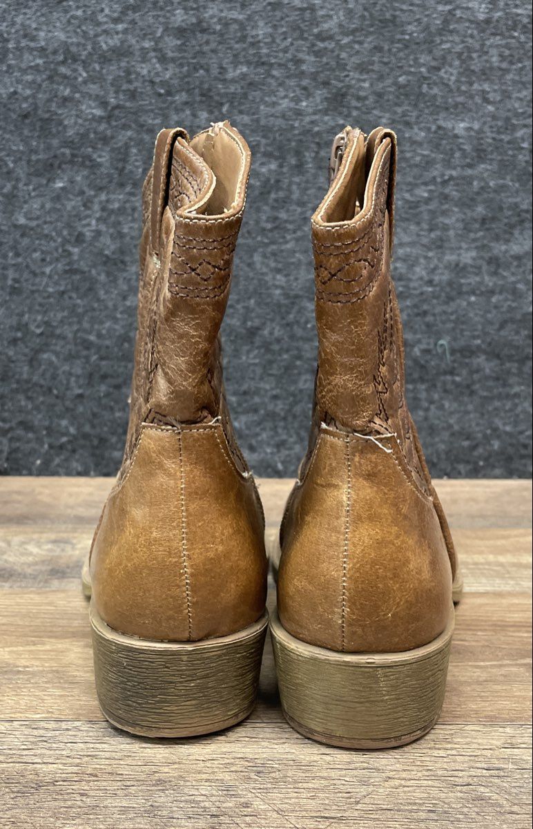 Women's Tan Brown Western Stitched Ankle Cowboy Boots Size 8M