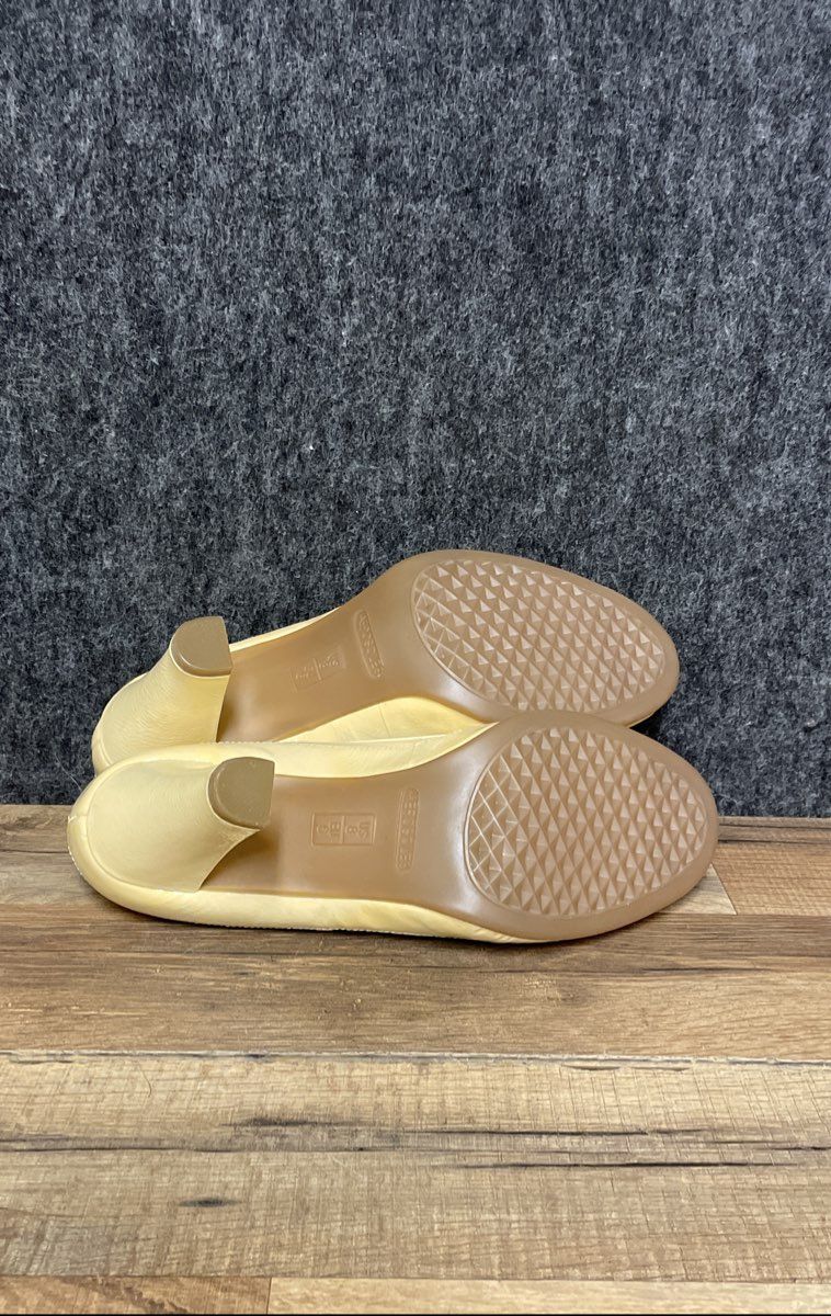 Aerosoles Benefit Cream Yellow Polka Dot Peep Toe High Heels Vintage Size 8 M