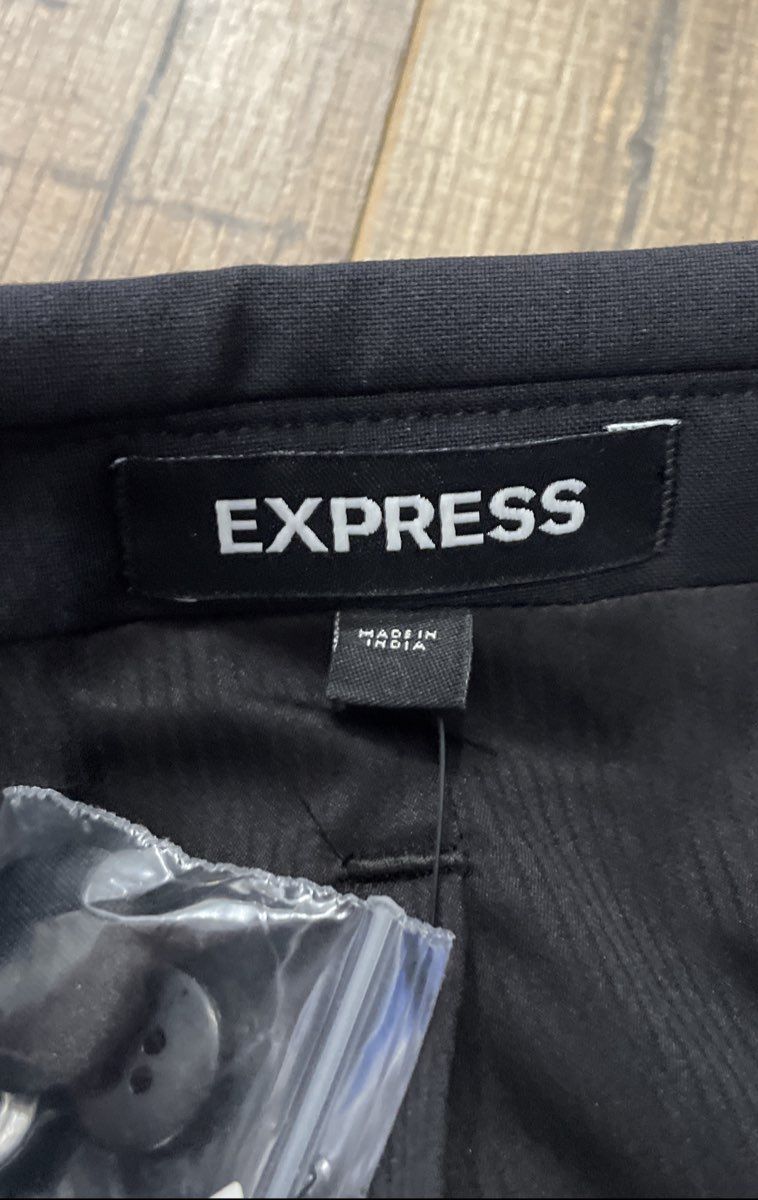 Express Men's Black Tuxedo Jacket Stretch Classic Wrinkle Resist Sz 44R NWT