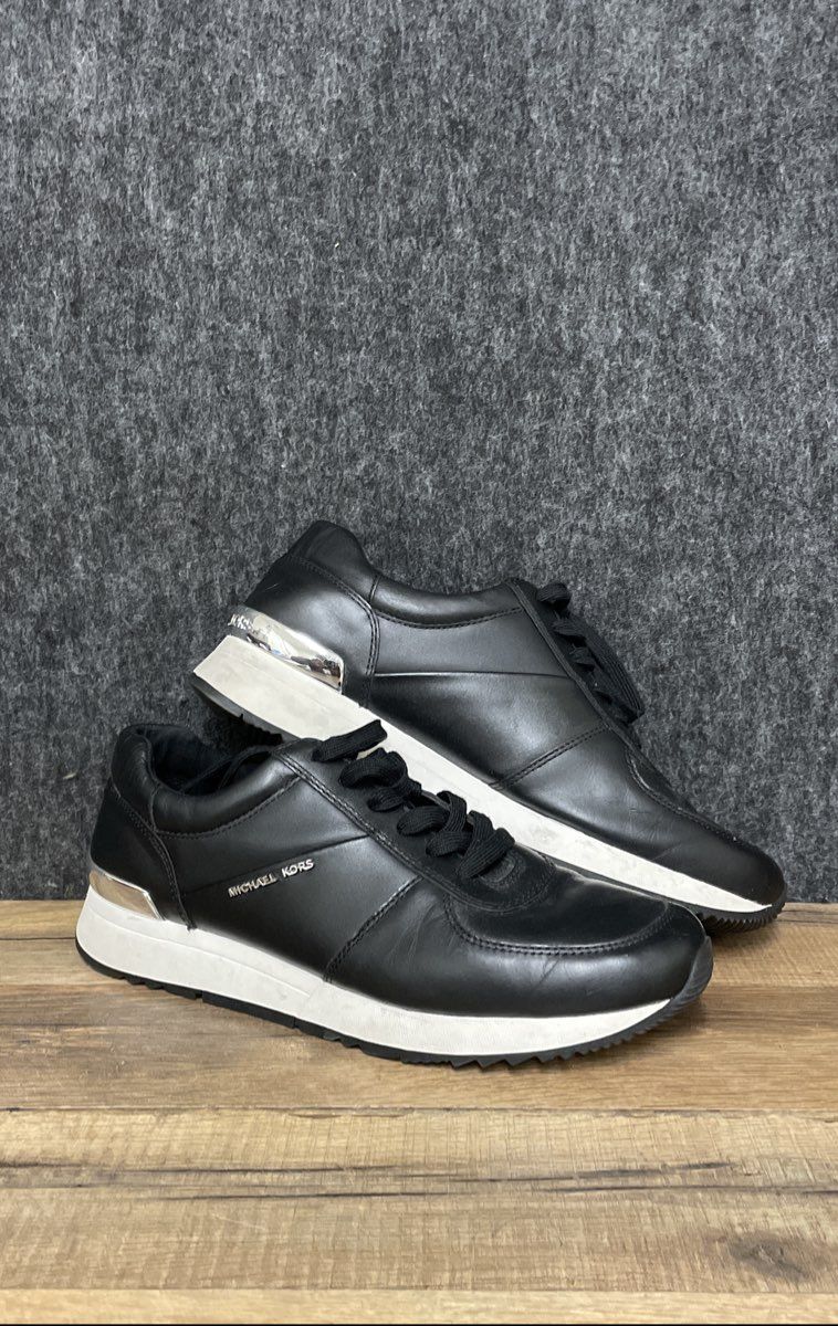 MICHAEL Michael Kors Allie Trainer Black Leather Sneakers Women's Size 9.5
