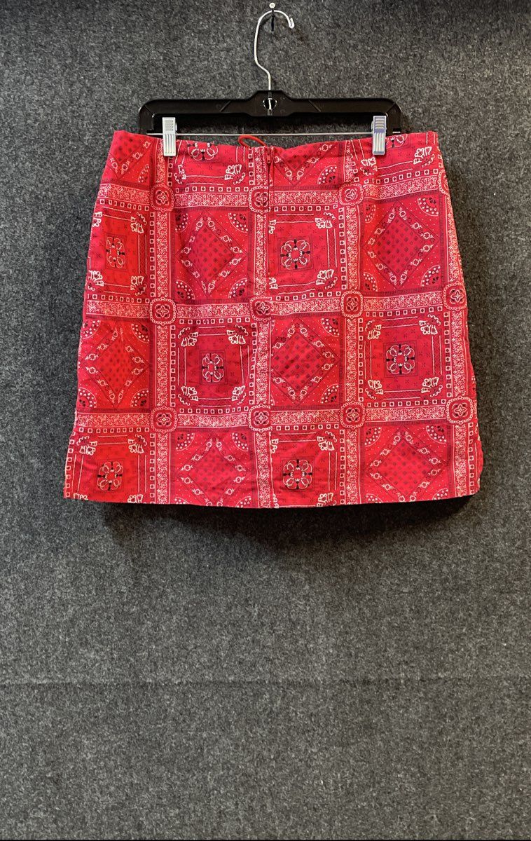 Zoey Beth Plus Women's Red Bandana Paisley Lace Up Front Skort Size 1X
