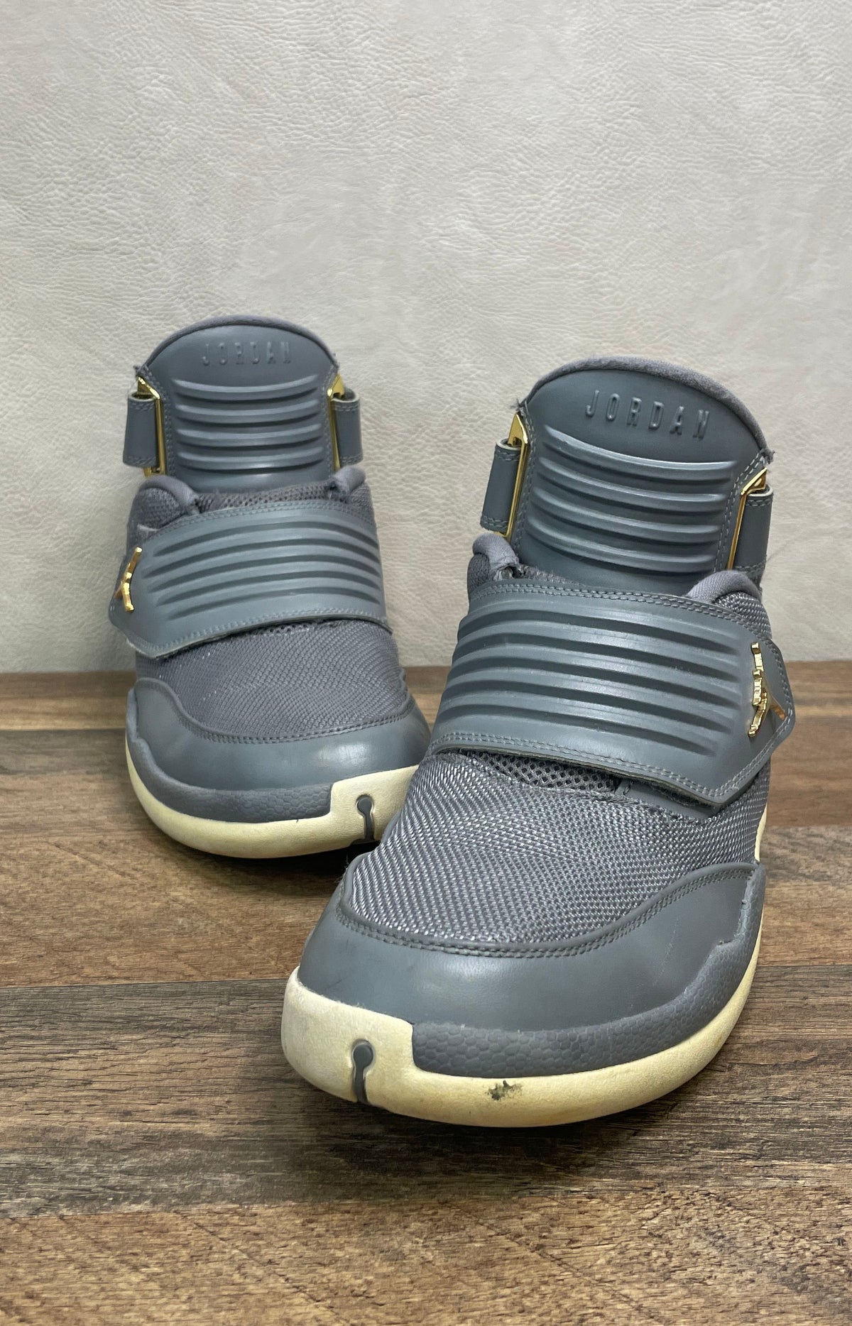 Nike Jordan Generation Cool Grey Gold Basketball Shoes Men's Size 9
