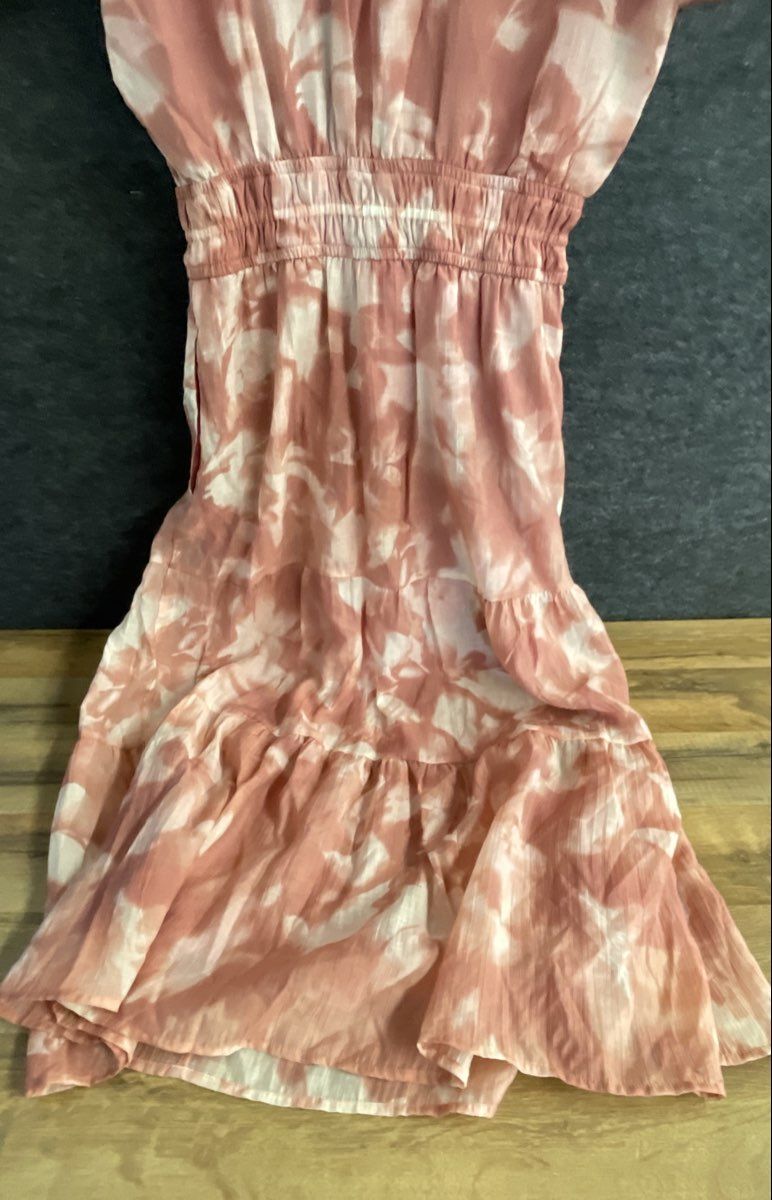 Simply Vera Vera Wang Women's Pink White Floral Tiered Maxi Dress Sz M
