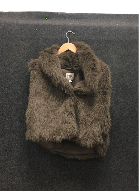 CATO Women's Grey Shaggy Faux Fur Vest Wide Collar New With Tags Sz M