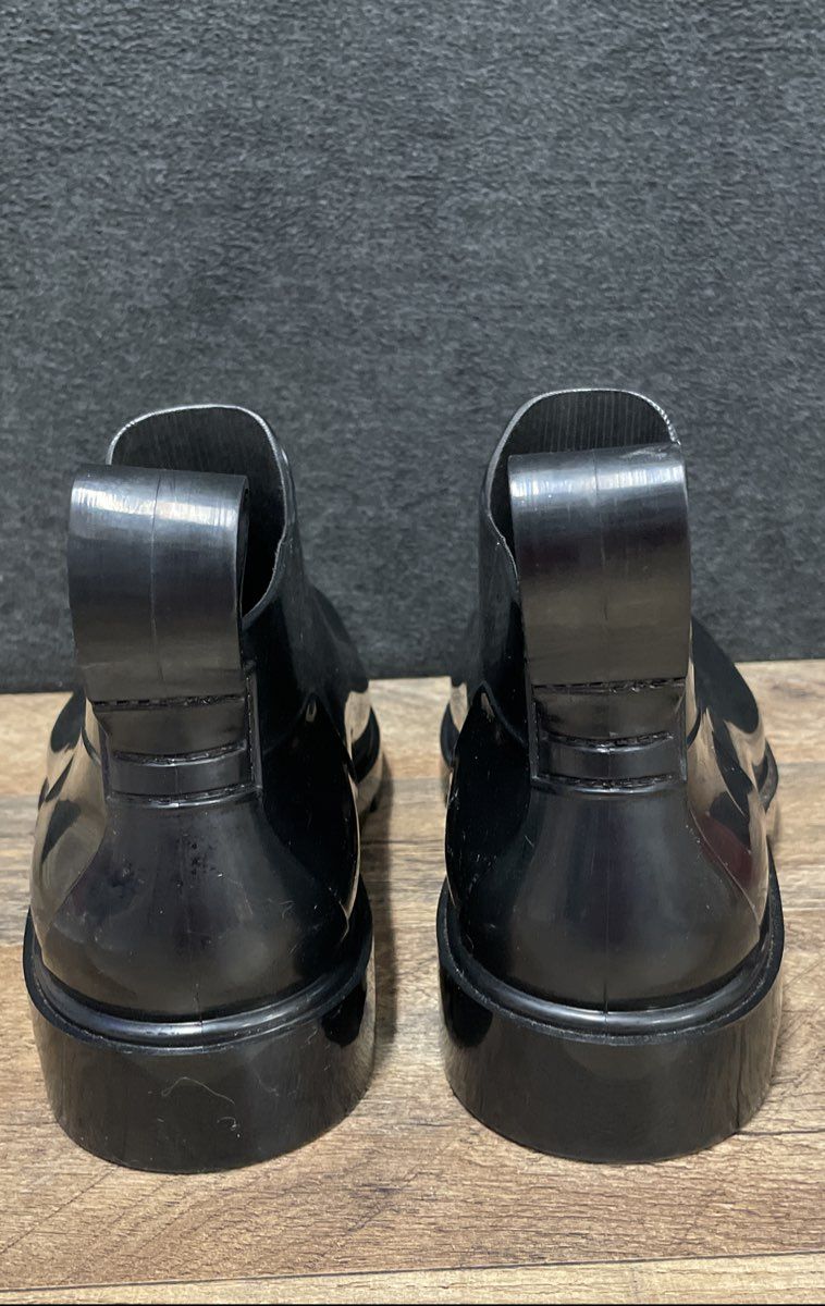 Free People Stormy Black Shiny Rubber Chelsea Ankle Rain Boots Size 9