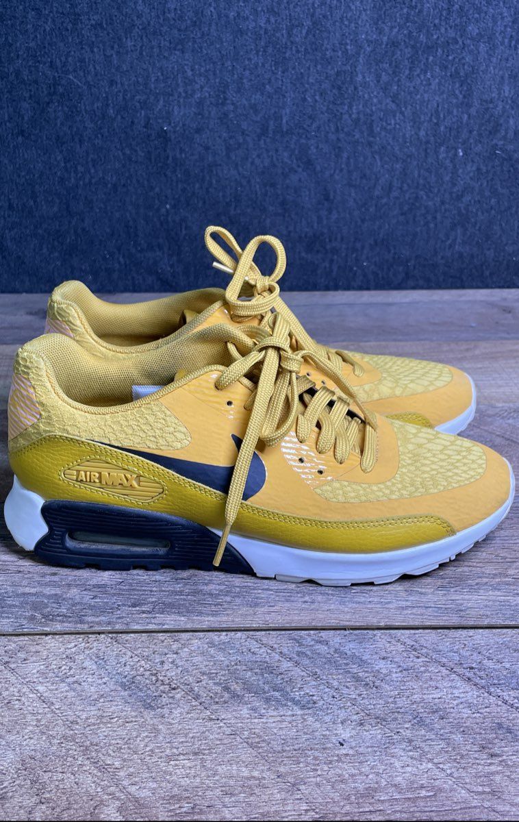 Nike Air Max 90 Ultra 2.0 Gold Dart Women's Sneakers Size 7.5