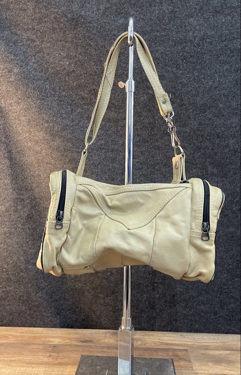 Vintage Cream Genuine Leather Utility Duffle Bag Hecho en Mexico
