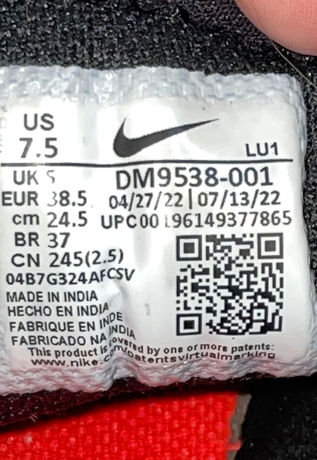 Nike Air Max Motif Black White Running Sneakers Women's Size 7.5