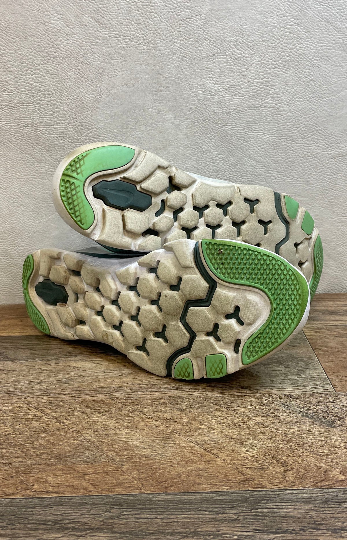Nike Free TR 7 Wolf Grey White Mint Green Women's Training Shoes Size 9