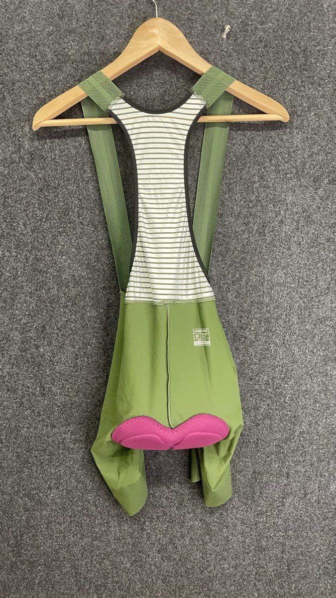 Darevie Women's Cycling Bib Shorts Green Padded Chamois Mesh Straps Sz M