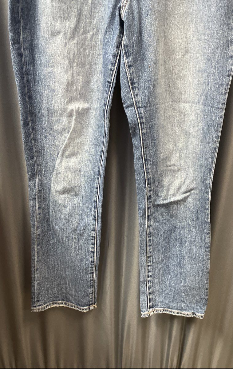 Buckle Black Women's Blue Distressed High Rise Tapered Mom Jeans Size 30