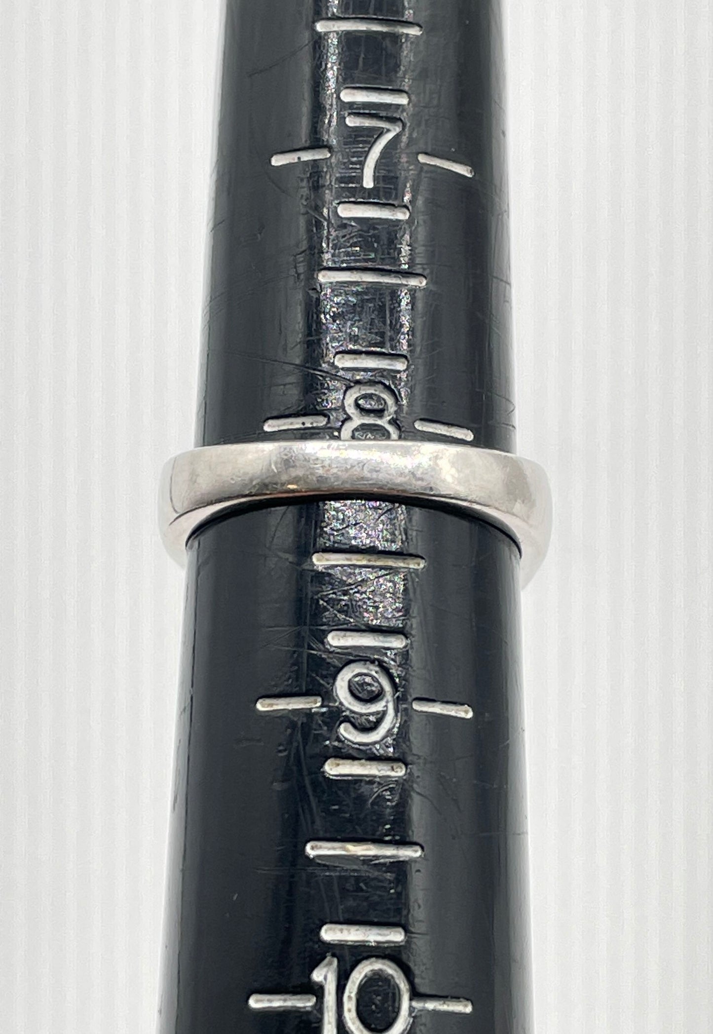 925 Sterling Silver Domed Basket Weave w/ Diamond Accents Ring 3.5g