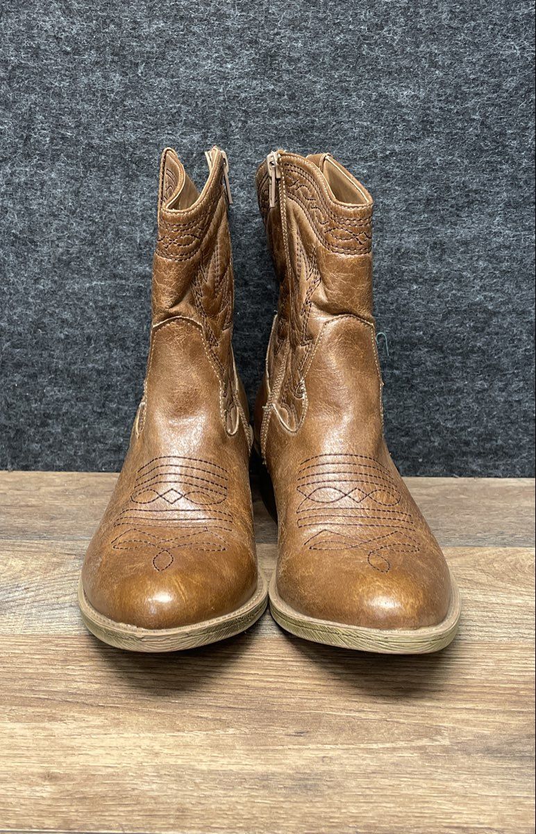 Women's Tan Brown Western Stitched Ankle Cowboy Boots Size 8M