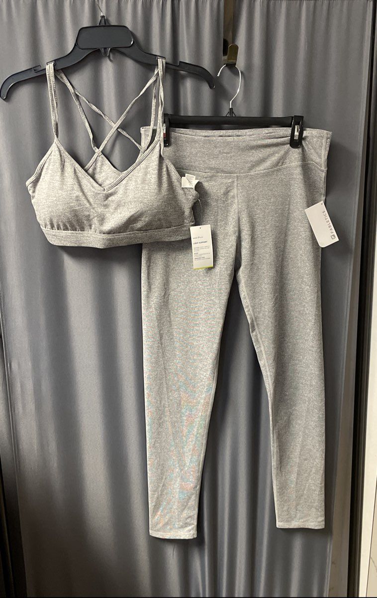 Fabletics Old Navy Women's Mixed Workout Set Gray NWT Salar Leggings Bra L