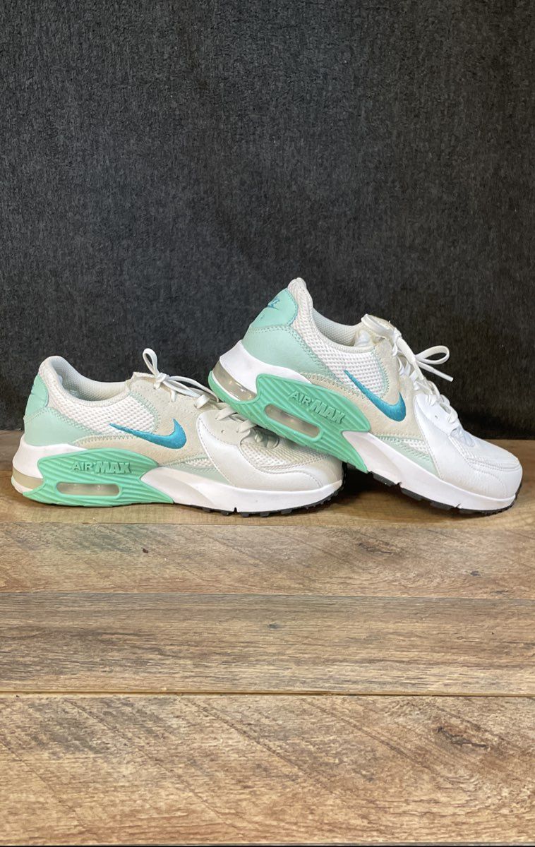 Nike Air Max Excee White Copa Sea Glass Green Women's Sneakers Size 7.5