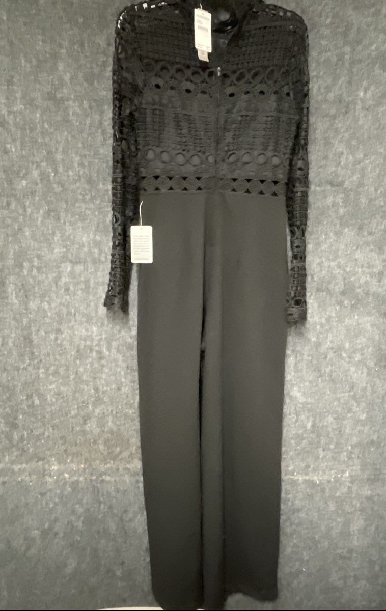Love X Design Women's Jet Black Lace Long Sleeve Wide Leg Jumpsuit NWT Sz L