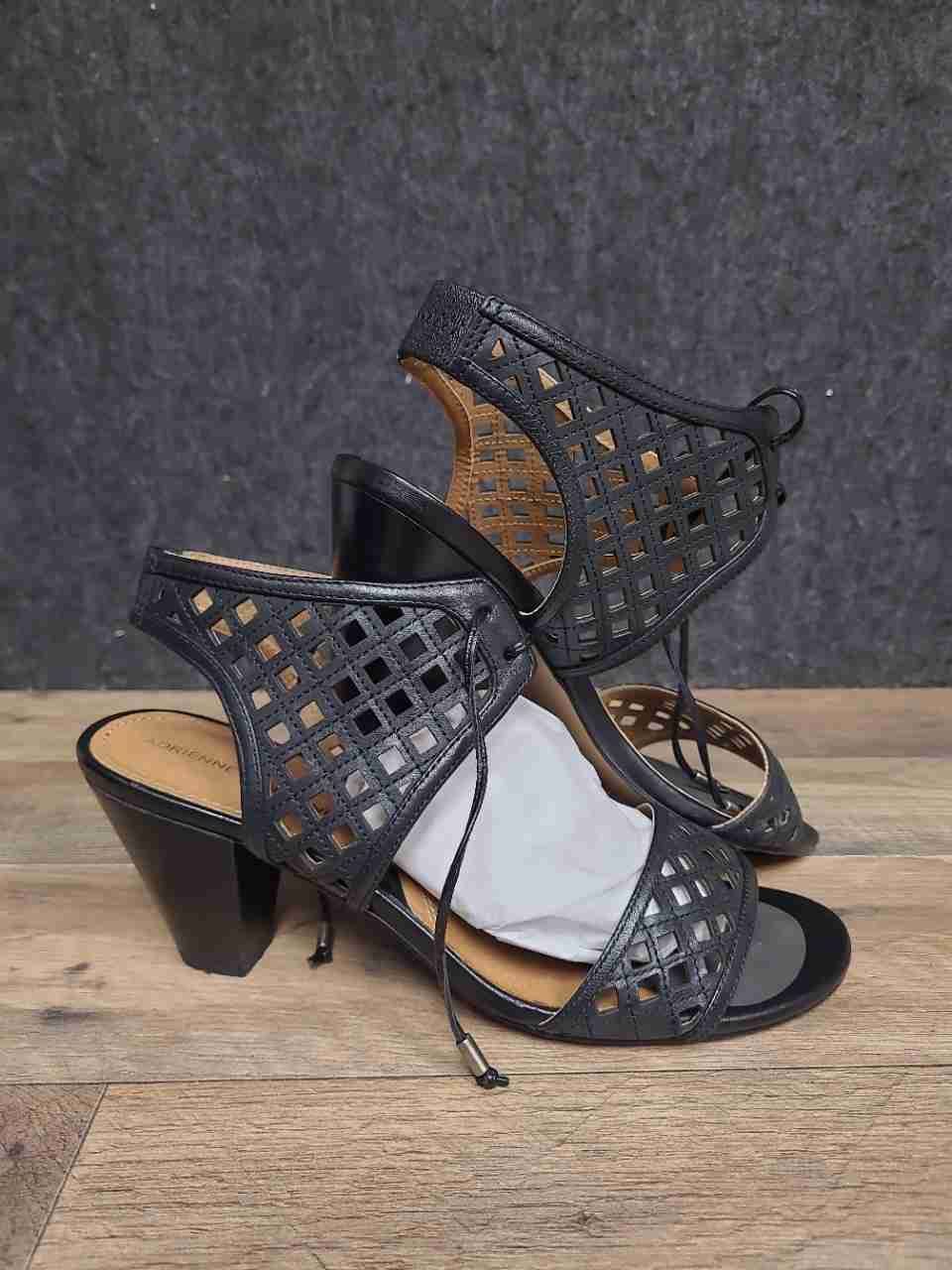Adrienne Vittadini AV-Picco Black Soft Calf Leather Lattice Sandal Size 9 M