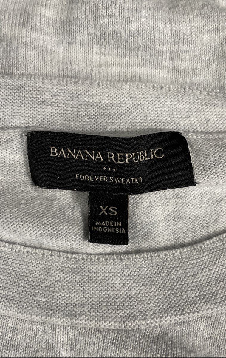 Banana Republic Women's Forever Sweater Lot of 2 Black Gray Crewneck Sz XS