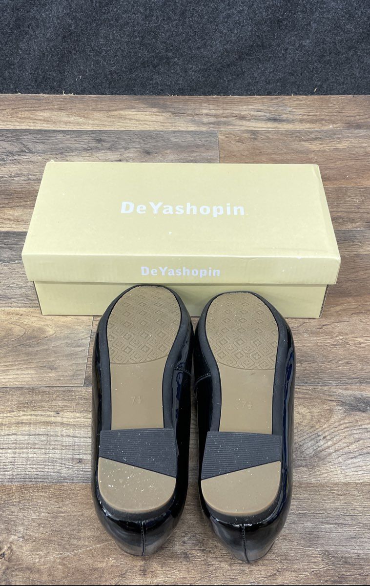DeYashopIn Black Patent Leather Horsebit Loafers Women's Size 7.5 DS
