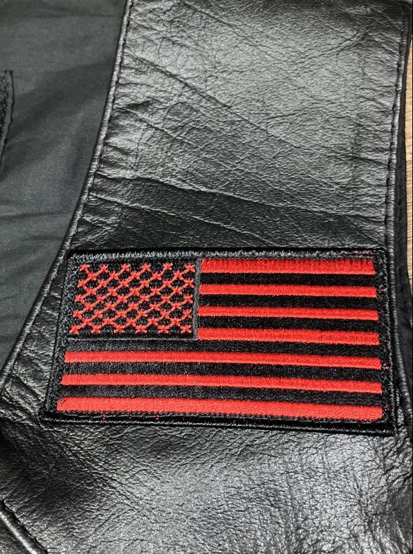 Vintage Men's Black Leather Motorcycle Biker Vest Skull Wings Flag Patch Sz S