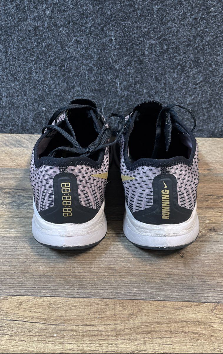 Nike Air Zoom Pegasus Turbo 2 Black Wild Berry Gold Running Shoes Size 8.5