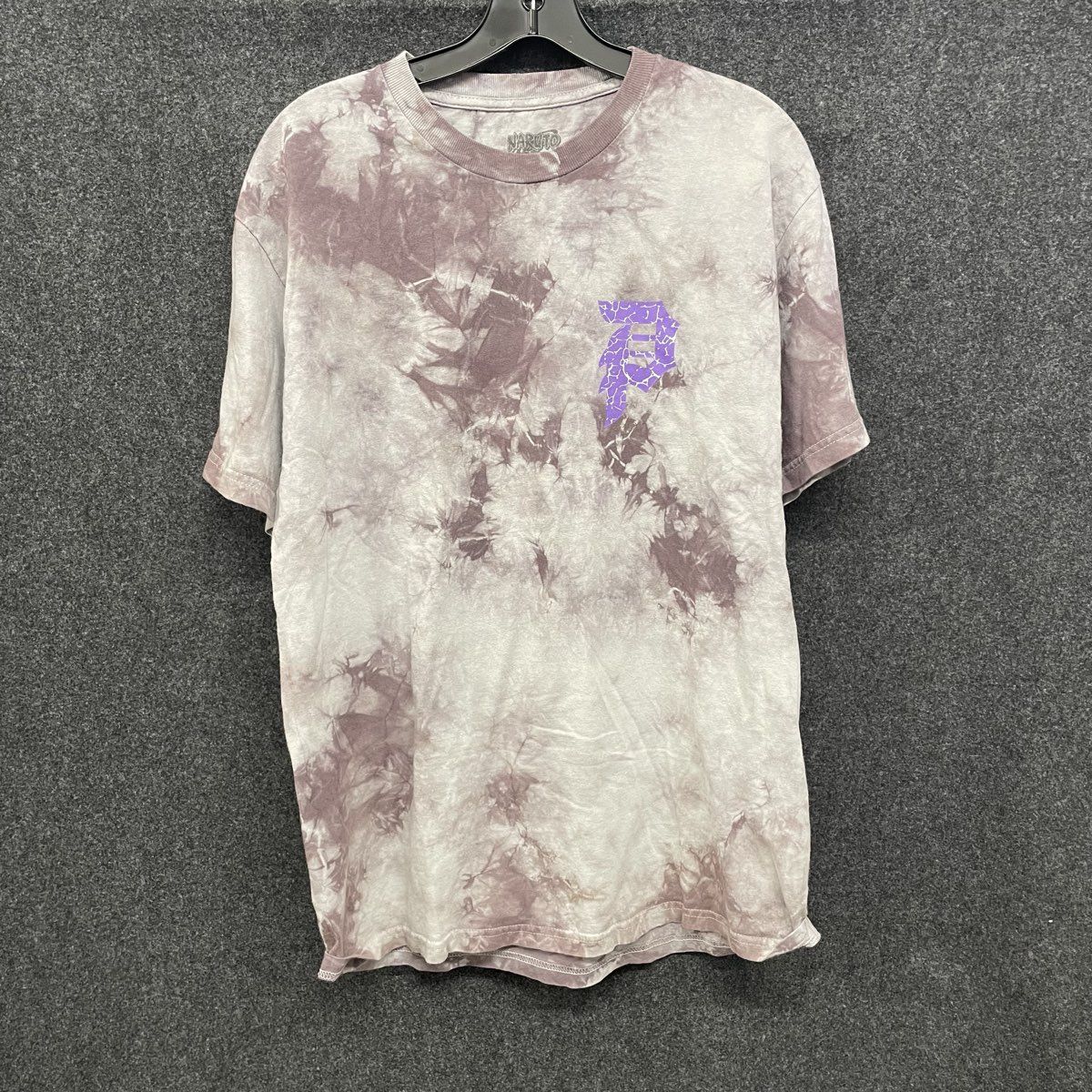Primitive x Naruto Shippuden Sasuke Uchiha Tie Dye Graphic T-Shirt Sz M