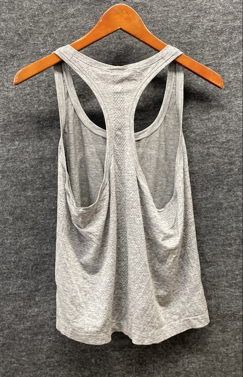 Lululemon Women's Swiftly Tech Racerback Tank Top 2.0 Heathered Gray Size M