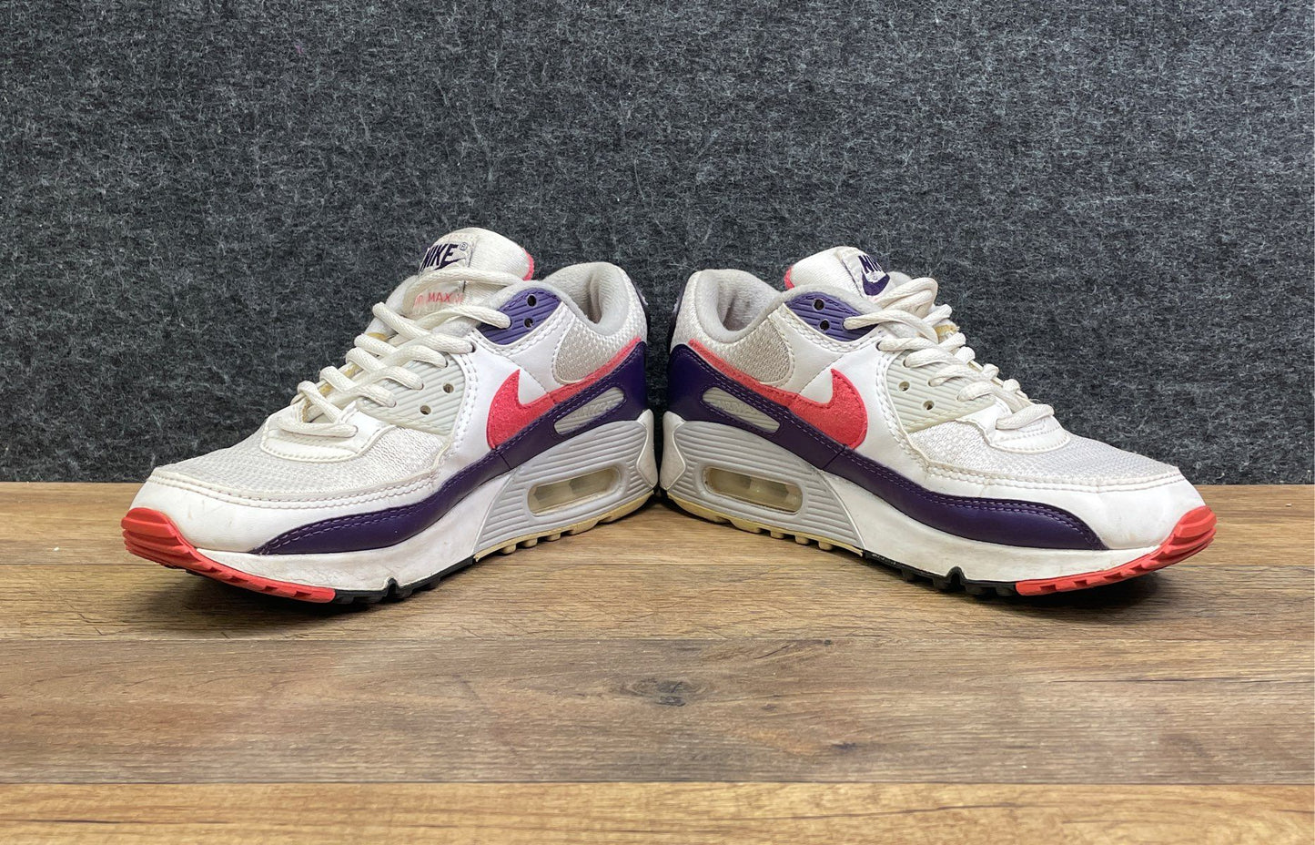Nike Air Max 90 White Laser Pink Purple Women's Lifestyle Sneakers Size 6