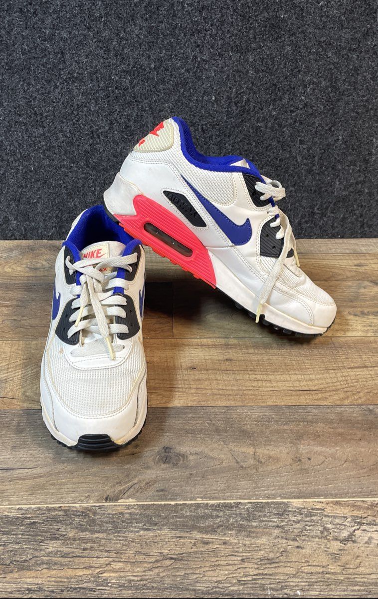 Nike Air Max 90 Essential White Deep Royal Blue Hyper Pink Size 8
