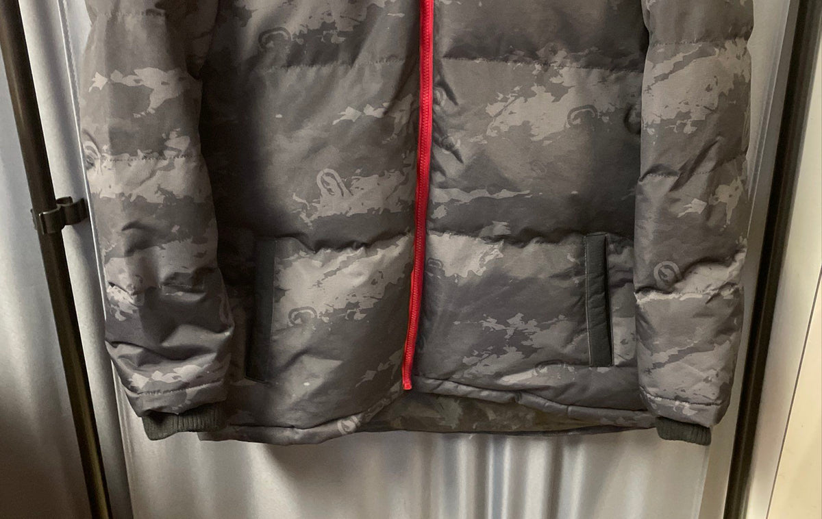Ecko Unltd Men's Hooded Parka Jacket Red Black Urban Camo Insulated Puffer Sz L