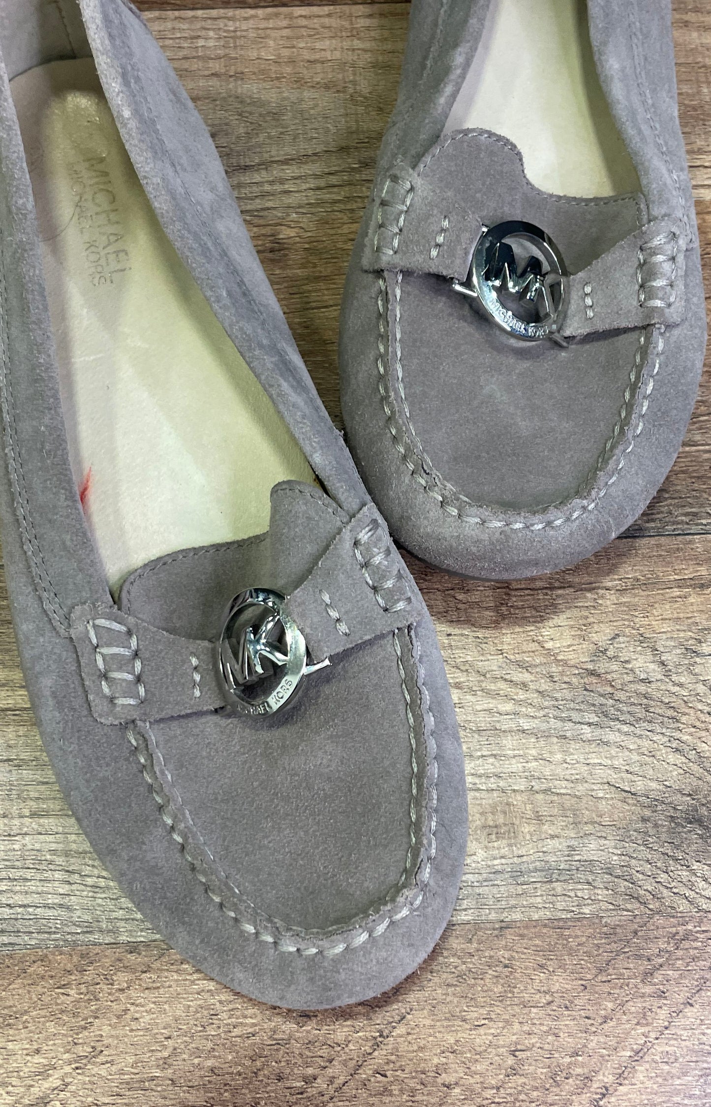 Michael Kors Sutton Grey Suede Driving Moccasin Flat Loafers Women's Size 10M