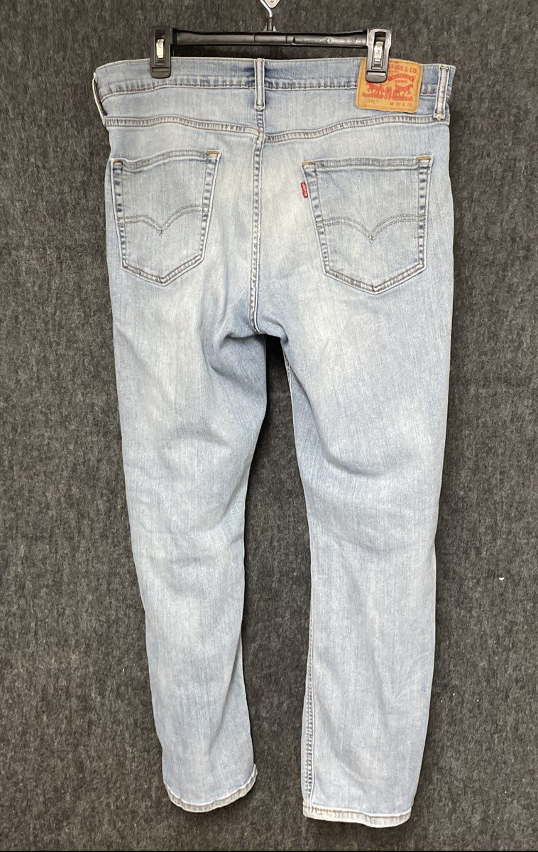 Levi's Men's 541 Athletic Taper Light Wash Stretch Blue Jeans Sz 35x30