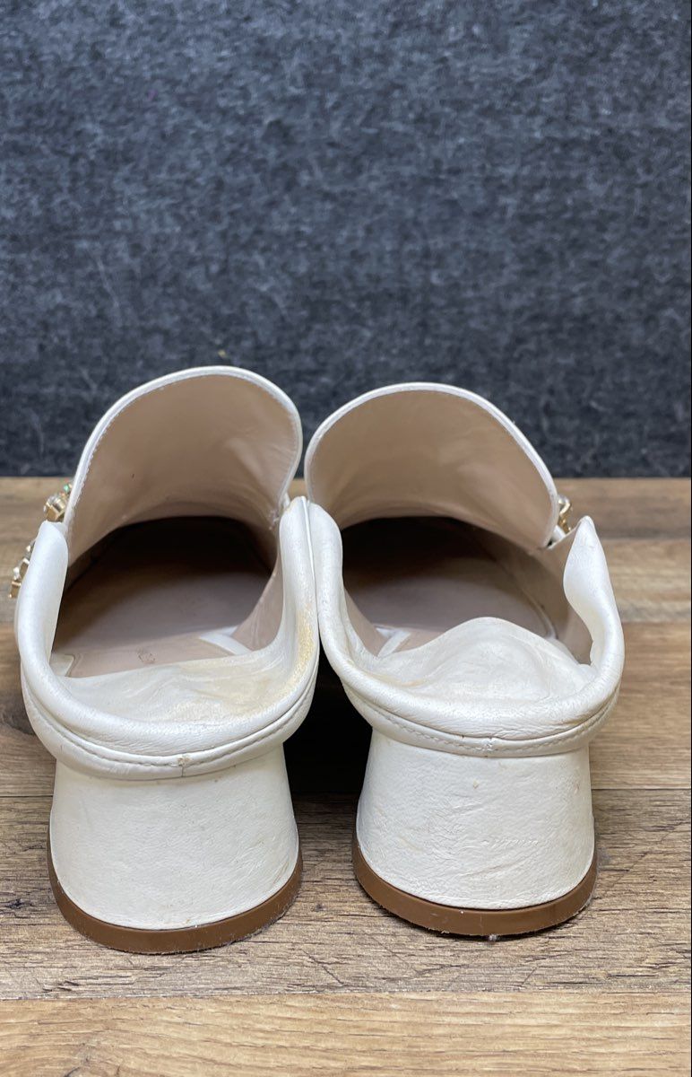 Vintage Stuart Weitzman White Leather Crystal Embellished Loafer Mules Size 9