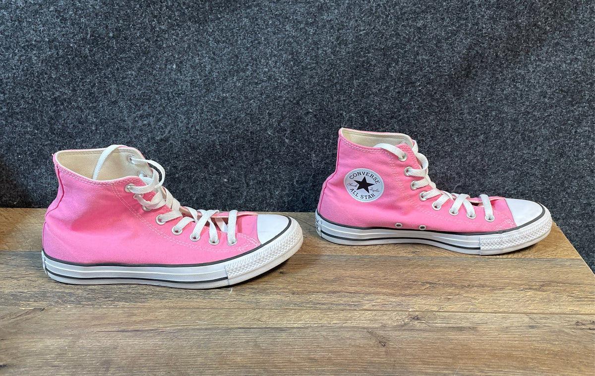 Converse Chuck Taylor All Star Pink High Top Women's Size 9