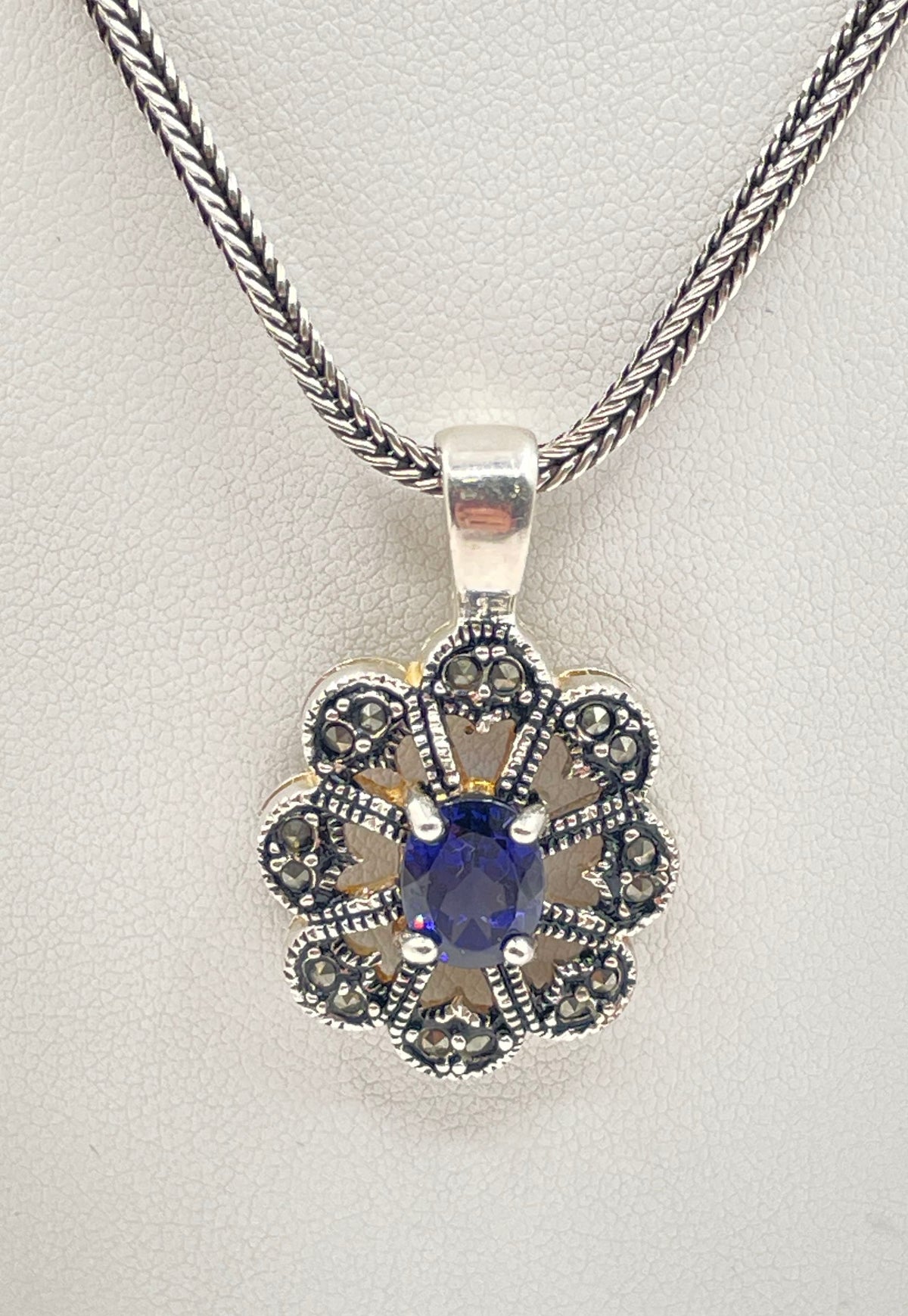 925 Sterling Silver Blue CZ Marcasite Accent Pendant Necklace 16g *Damaged*