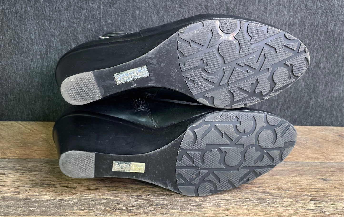 Calvin Klein Annie Black Leather Wedge Ankle Boots Size 8