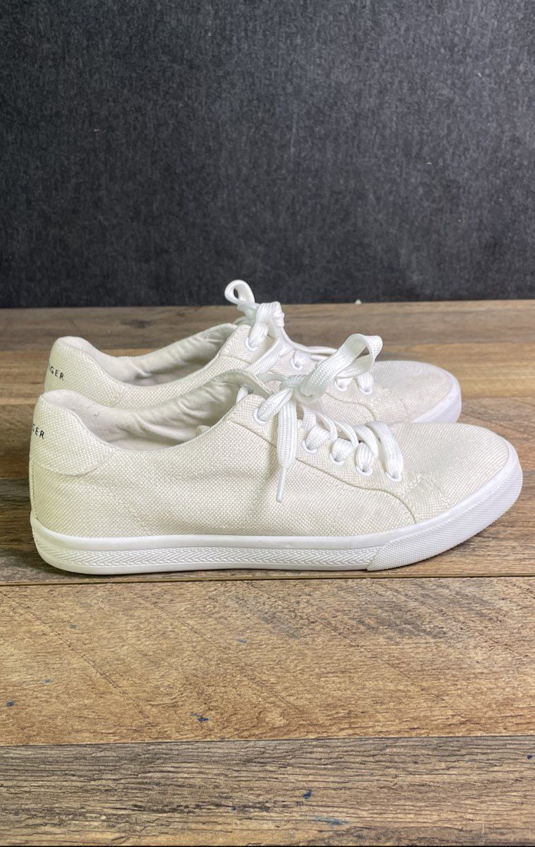 Tommy Hilfiger Twfealee Cream Canvas Low Top Sneakers Women's Size 7.5