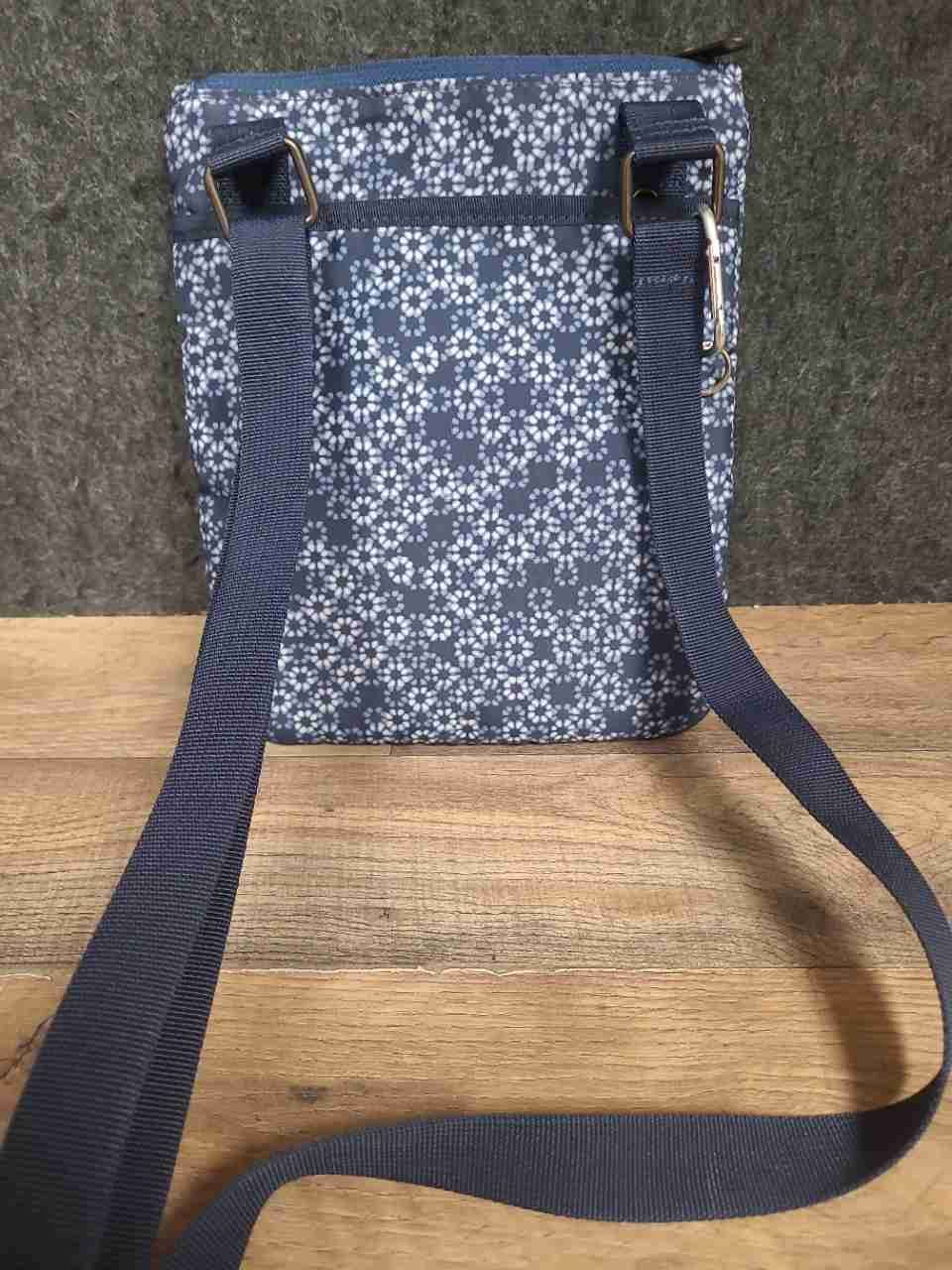 Eddie Bauer Blue White Geometric Print Slim Crossbody Travel Bag Small