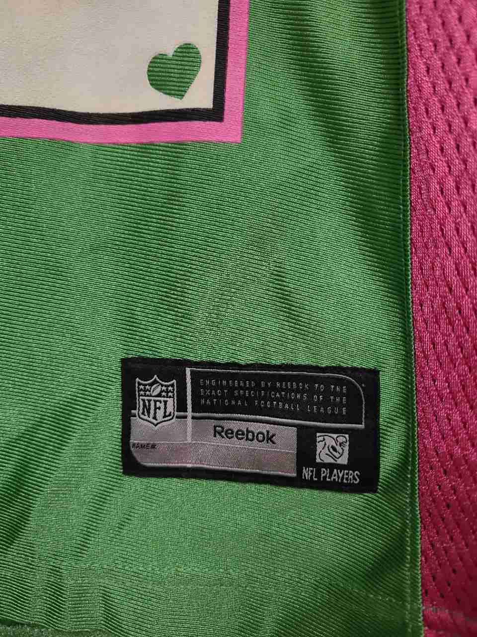 Reebok Women's Green Bay Packers Aaron Rodgers 12 Jersey Green Pink Sz S