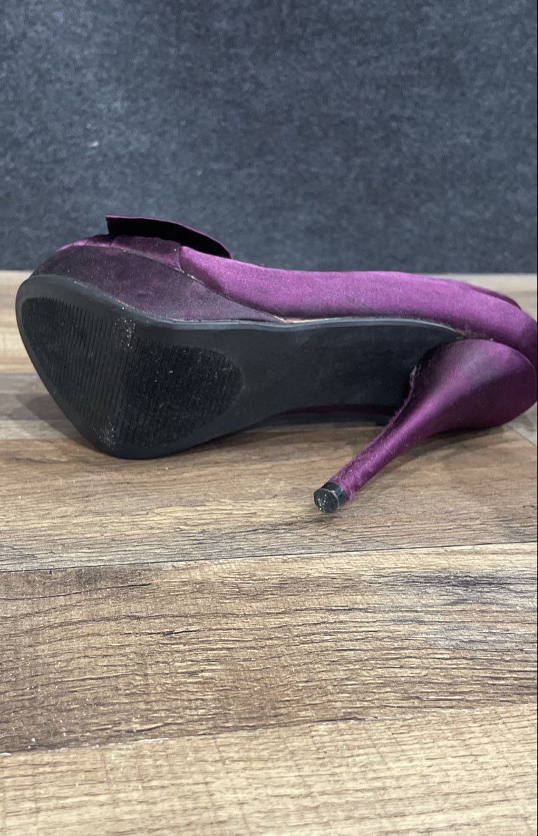 Just Fabulous Purple Satin Bow Platform Stiletto High Heels Size 7.5