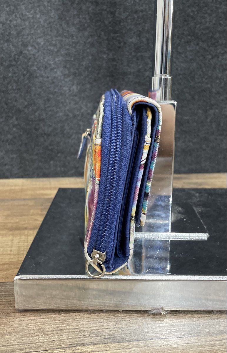 Safe Keeper Multi Color Floral Print Textured Leather Clutch Wallet Organizer