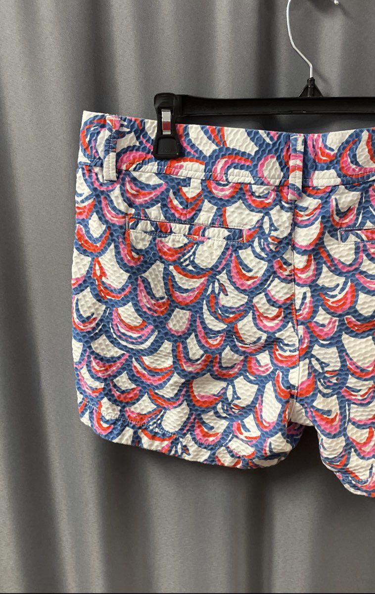 Lilly Pulitzer Women's Callahan Shorts Blue Pink Scallop Print Seersucker Sz 10