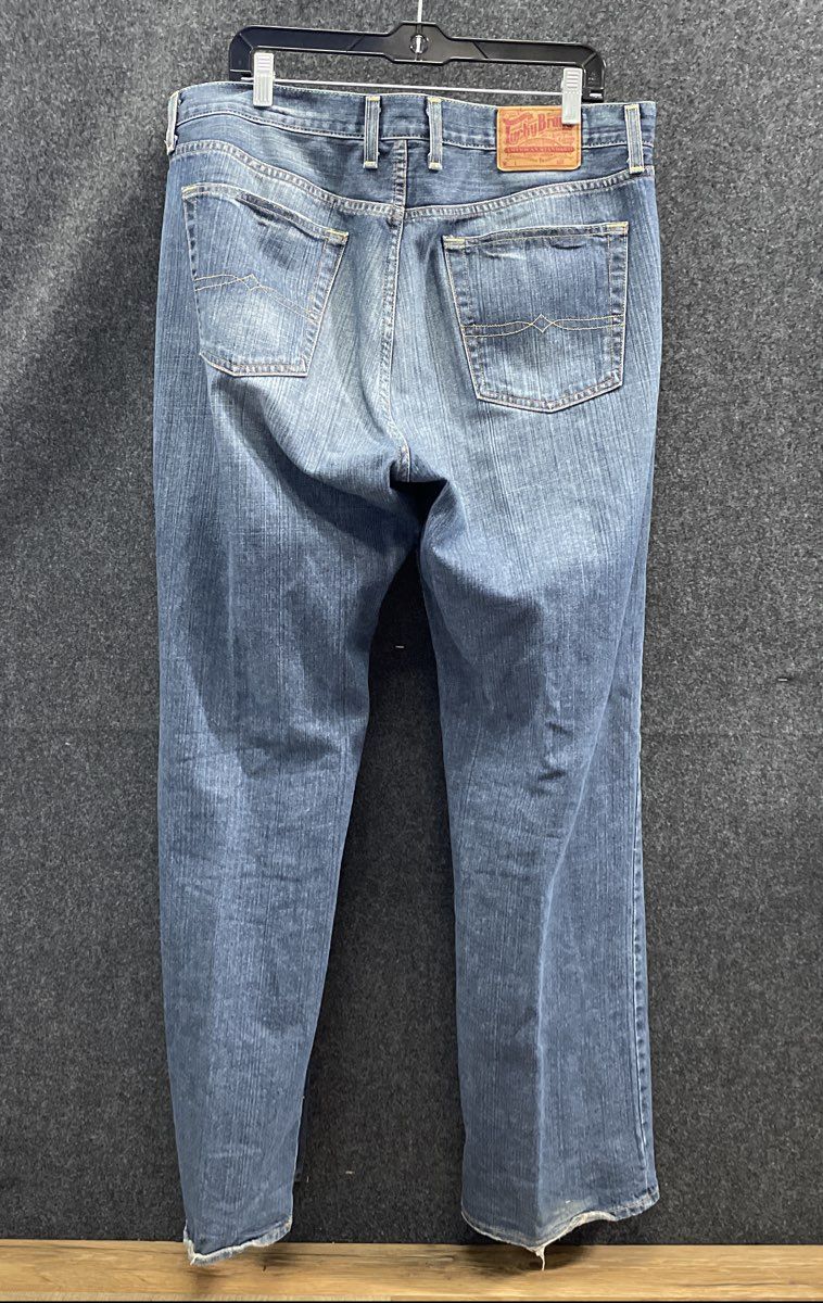 Lucky Brand Men's Blue Jeans Classic Fit Dungarees Medium Wash Size 36